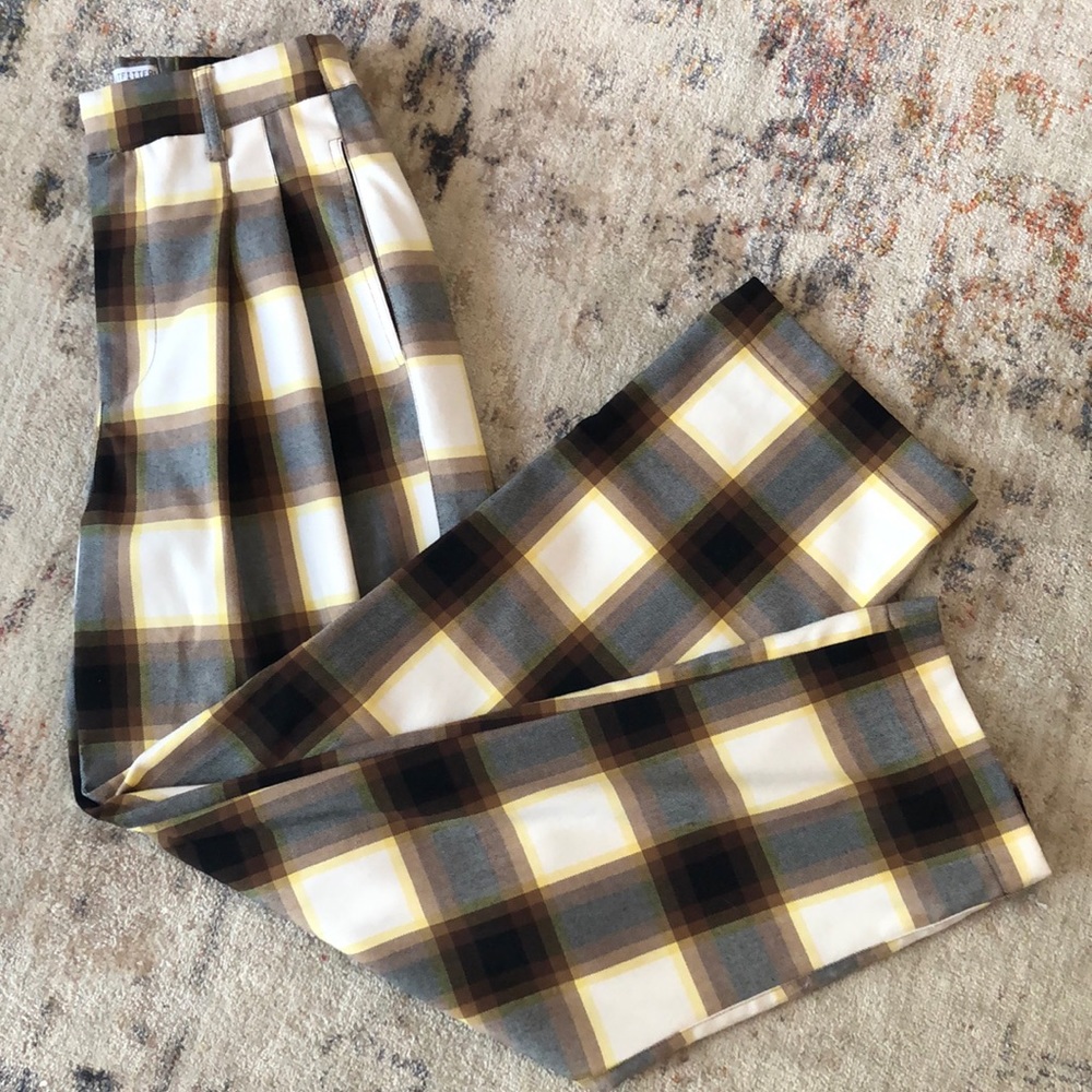 Plaid pleated urban outfitters pants sz xs